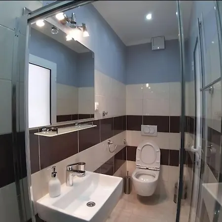 شقة Spacious Apartment, Tania